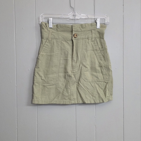 H&M Divided Paper Bag Skirt - Picture 1 of 9